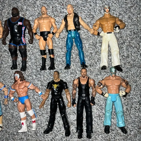 Lot Of 12 WWE/WWF Mattel & JAKKS Pacific Inc. Wrestling Action Figures. - Picture 3 of 10